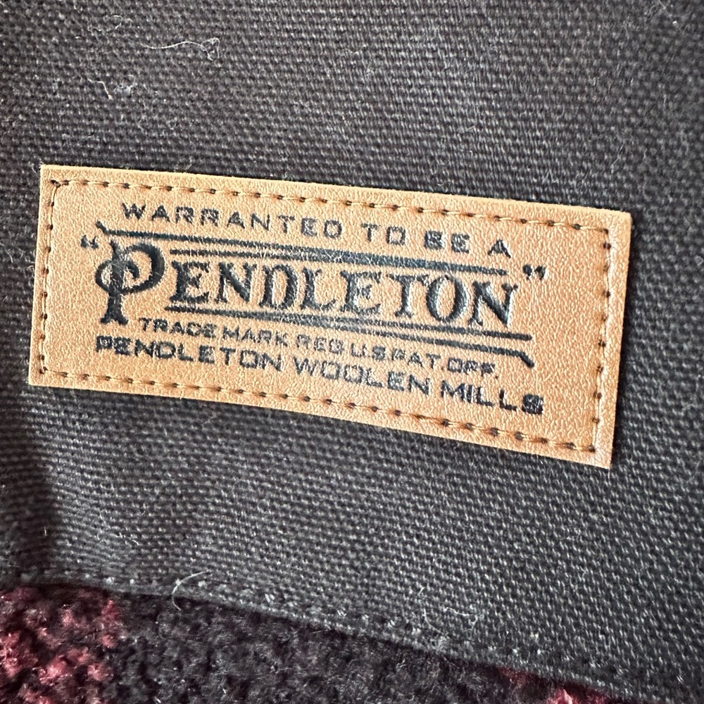 Pendleton Red Buffalo Check Lodgepine Sherpa Flee… - image 3